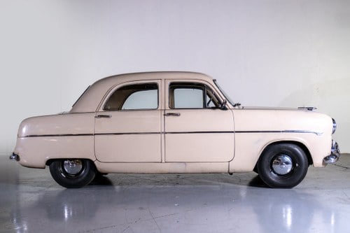 1955 Ford Zephyr - 3