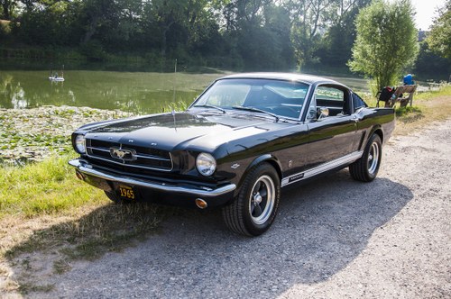 1965 Ford Mustang GT Fastback V8 *Ca-Import* In vendita