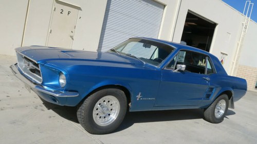 1967 Ford 67´er Original V8 **CA-Import** In vendita