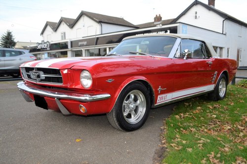 1966 Ford Mustang 289 GT - MANUAL - convertible  SOLD