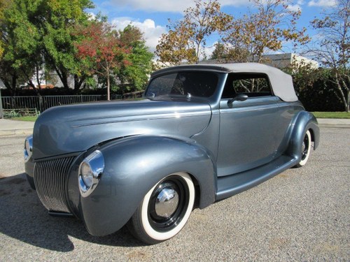 1939 FORD DELUXE CABRIOLET For Sale