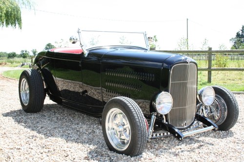 1932 Ford Roadster - 5