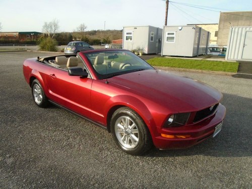 2007 FORD MUSTANG 4.0 V6 5 SPD CONVERTIBLE MET RED SOLD