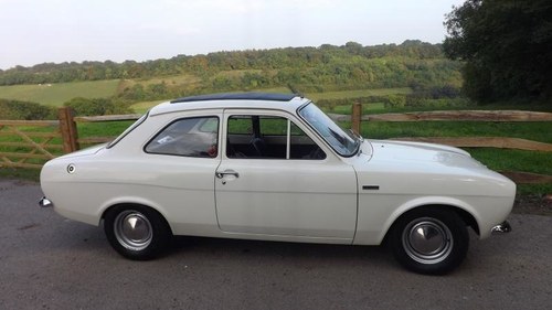 1900 FORD ESCORT TWIN CAM WANTED FORD ESCORT TWIN CAM WANTED