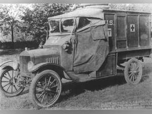 Ford - Model T - Original WWI Ambulance - 1917 For Sale (picture 1 of 6)