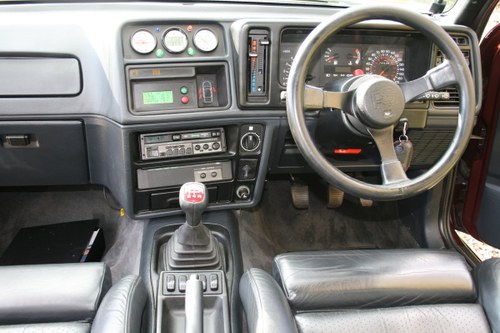 1990 Ford Sierra - 5