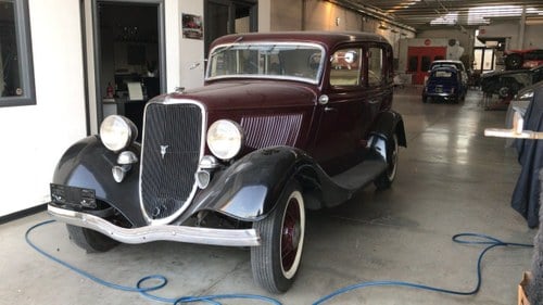 1933 Model 40 V8 Sedan For Sale
