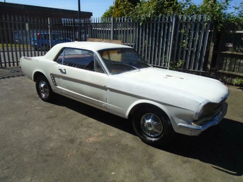 FORD MUSTANG 3.3 AUTO LHD COUPE (1965) SOLID CAR  VENDUTO