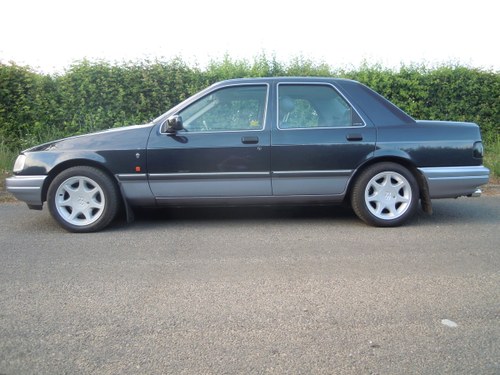 1990 FORD SIERRA SAPPHIRE 2000E AUTOMATIC  SOLD