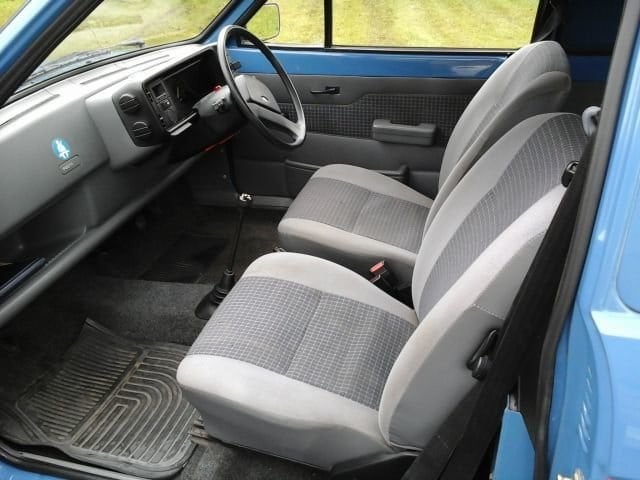 1988 Ford Fiesta - 4