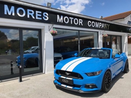 Mustang GT 5.0 V8 Custom Pack 2017 Convertible 5,000 miles SOLD