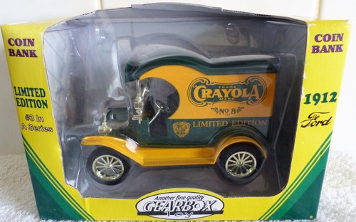 1912 2 CRAYOLA FORD DELIVERY CARS 1:24 SCALE MODEL In vendita