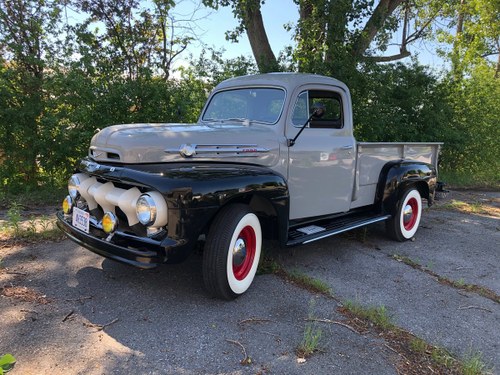 1952 Ford F-2 Pickup SOLD