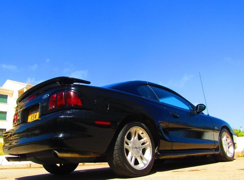 1998 LHD V8 Ford Mustang Sn 95 BLACK coupe V8 For Sale