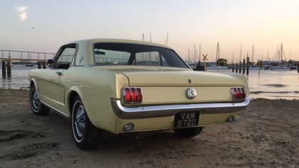 MUSTANG 289v8 - 1966 ONE OWNER - 62K MILES - BEAUTIFUL