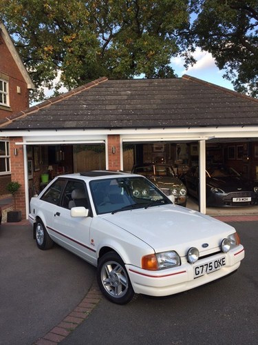 1989 Ford XR3i - With only 16,447 miles! In vendita