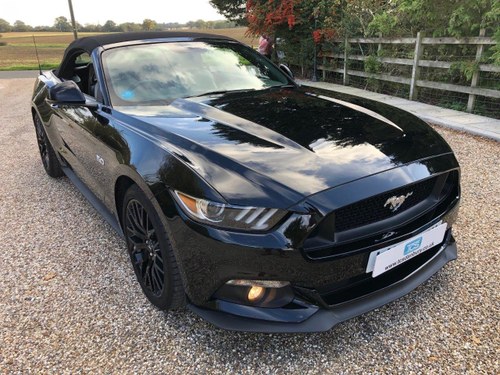 2018 Ford Mustang 5.0L V8 GT Convertible 6-Speed Manual In vendita
