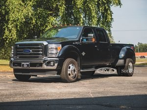 2016 Ford F-350 Super Duty Lariat 44 Crew-Cab Pickup  For Sale by Auction