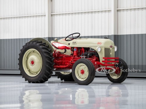 1952 Ford 8N Tractor  For Sale by Auction