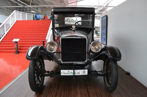 1924 Ford Model T - 2