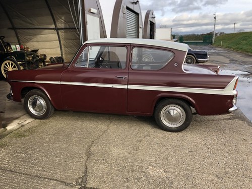 1963 Ford Anglia 1200 Super Saloon In vendita