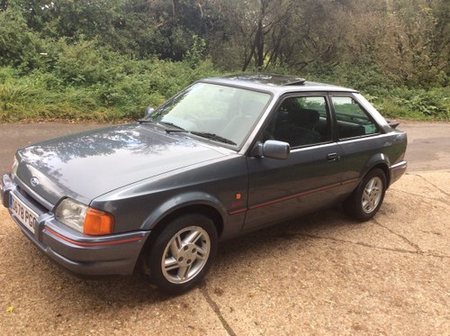 1986 Ford escort XR3 I - 27,500 miles only,very rare. In vendita