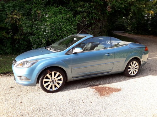 2009 Ford Focus Automatic convertible For Sale