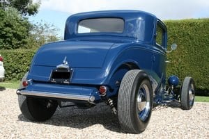 1932 Ford Coupe - 3