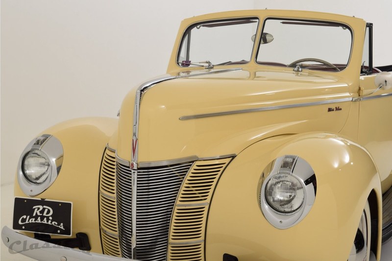 1940 Ford De Luxe - 7