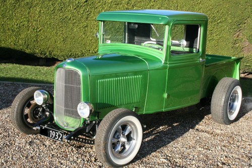 1932 Ford Pickup - 8