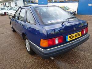Ford Sierra 1.6L 1988/E only 11,000miles 1 prev owner For Sale (picture 3 of 12)