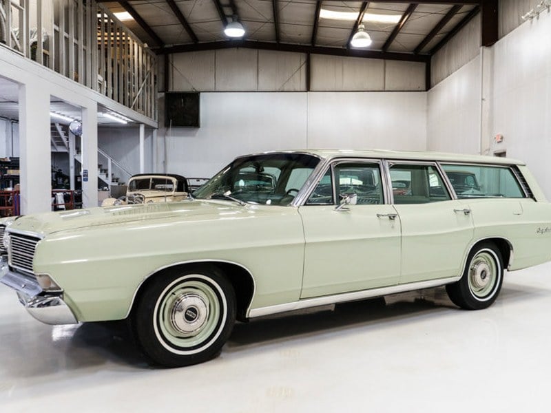 1968 Ford Country Sedan Nine-Passenger Wagon