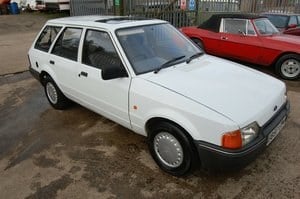 1988 MK4 FORD ESCORT L ESTATE 1600 DIESEL WITH MOT In vendita