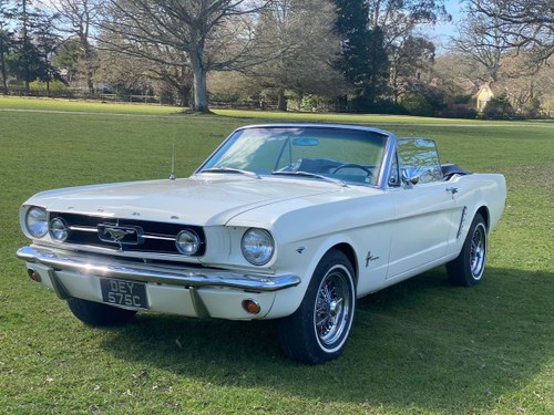 Ford Mustang Convertible V8 1965 SOLD