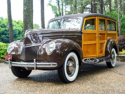 1939 Ford V-8 DeLuxe Station Wagon  For Sale by Auction