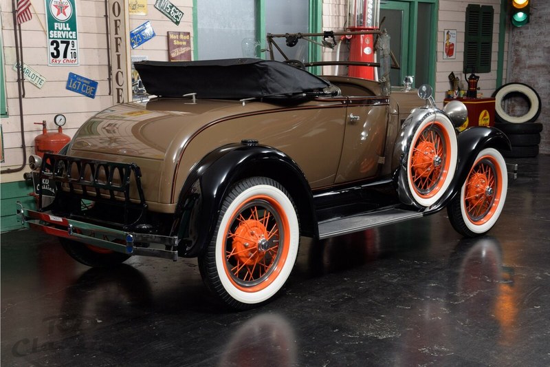 1929 Ford Model A - 7