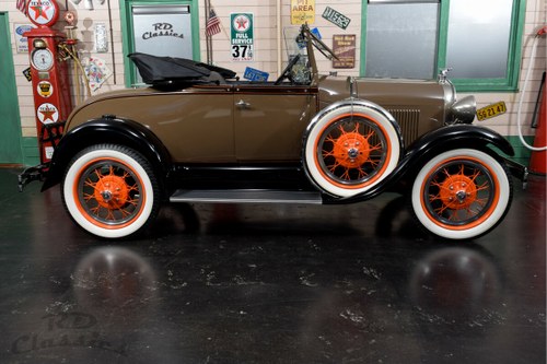 1929 Ford Model A - 8