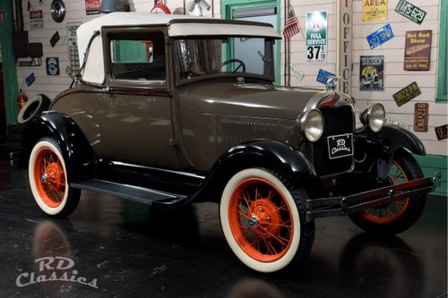 1929 Ford Model A - 3