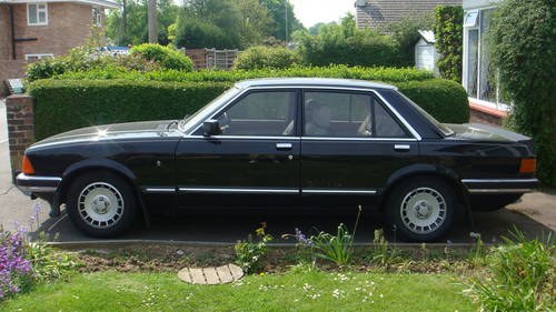 Black manual Granada 2.8i Ghia X Executive! VERKAUFT