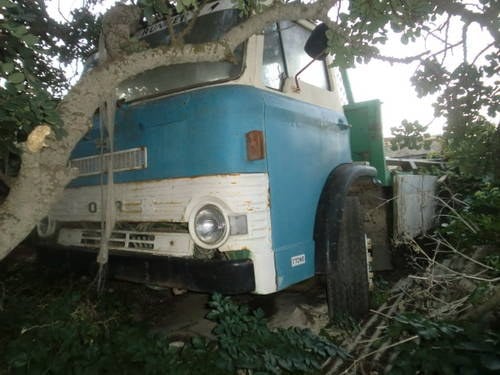 1970 FORD D SERIES TIPPER. SOLD