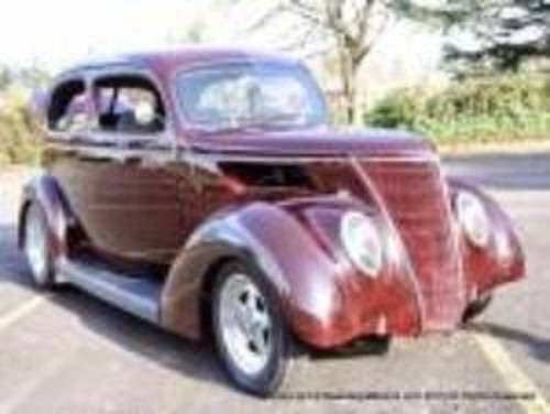 1937 Ford 2DR Slantback In vendita