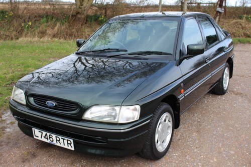 1993 FORD ESCORT 39000 MILES SOLD