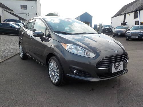 2015 nearly new ford fiesta Titanium 1.6 left hand drive SOLD