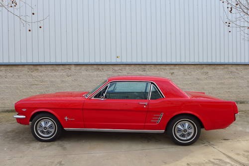 FORD MUSTANG V8 COUPE 1966 VERKAUFT