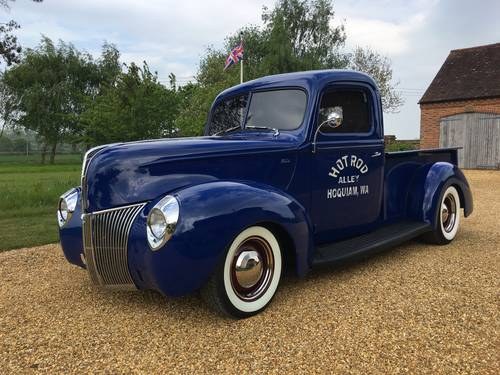1965 STUNNING 1940 FORD DELUXE PICK UP, 350 V8 ENGINE, In vendita