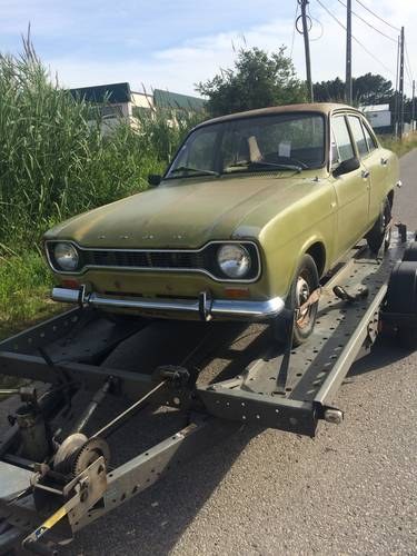 1970 ford escort mk1 car drives! Genuine barn find In vendita