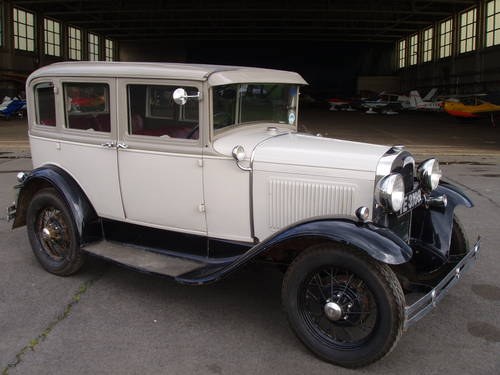 1930 Ford Model A Fordor De Luxe saloon For Sale