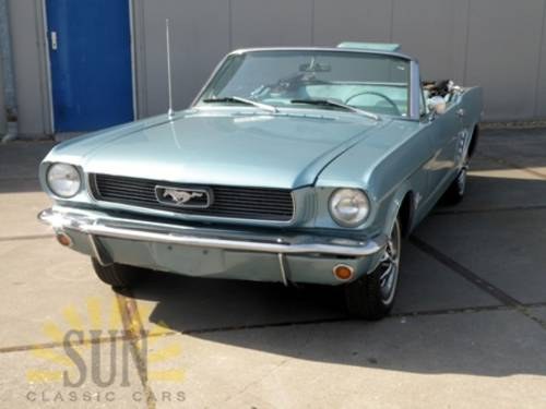 Ford Mustang Convertible 1966 with work In vendita