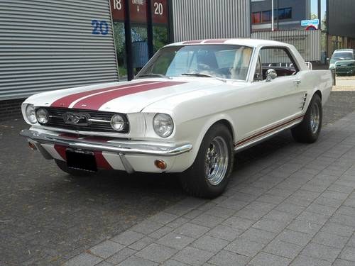 1966 FORD USA MUSTANG COUPE V8 In vendita