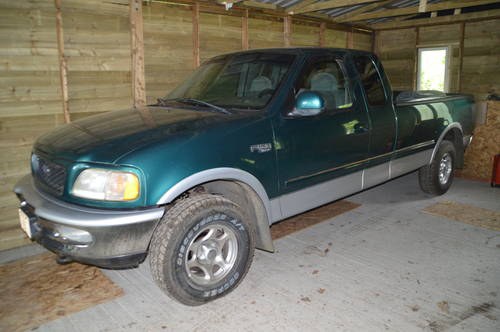 1997 Ford F-150 XLT For Sale by Auction